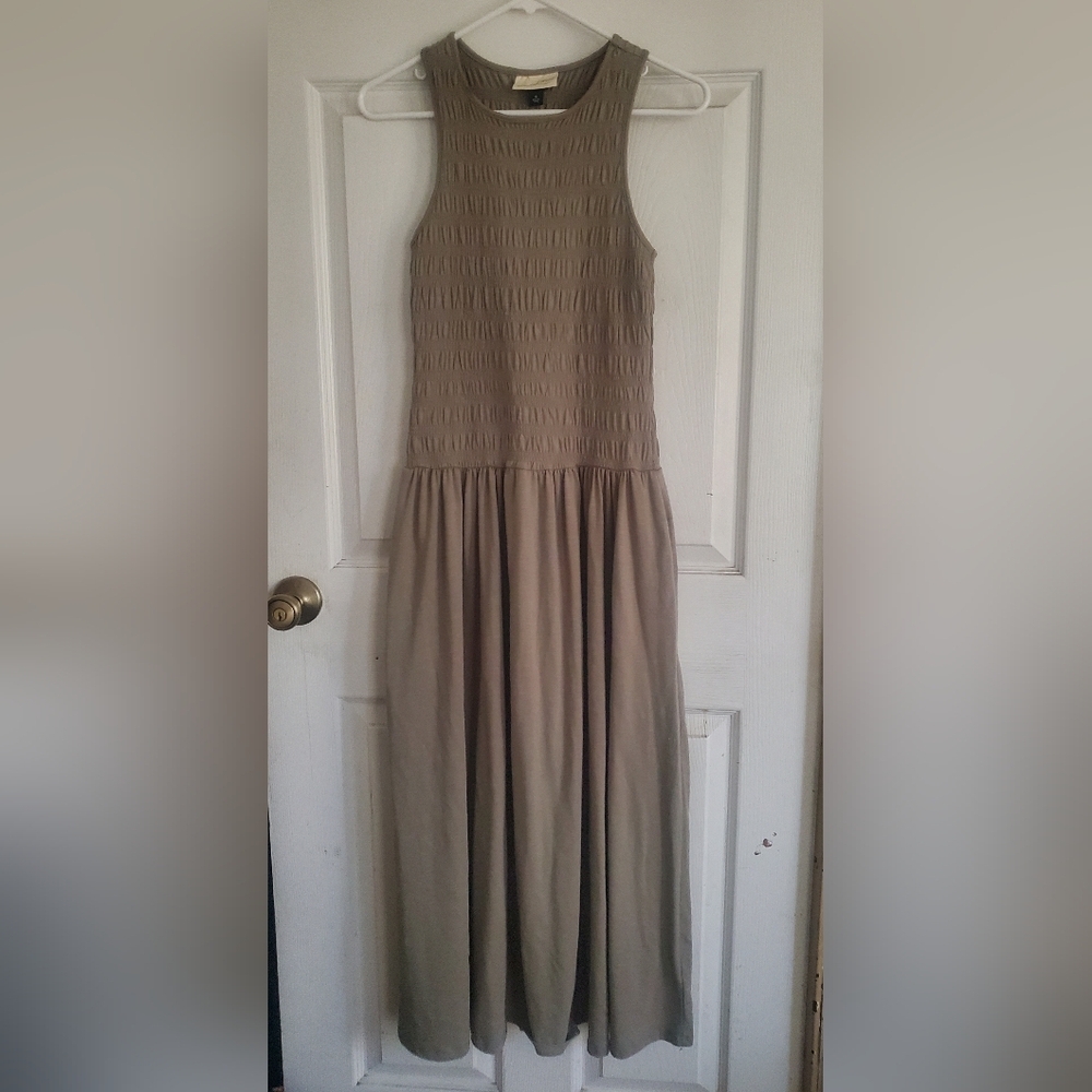 Universal Thread Sleeveless Maxi Dress in Olive Geen, Size Medium, NWT